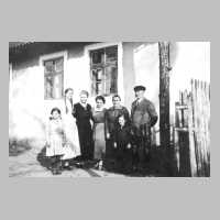 072-0020 Pelkeninken im Jahre 1937 - Im Bild links die Toechter Irmgard und Brigitte von Lehrer Ernst Kannappel.jpg